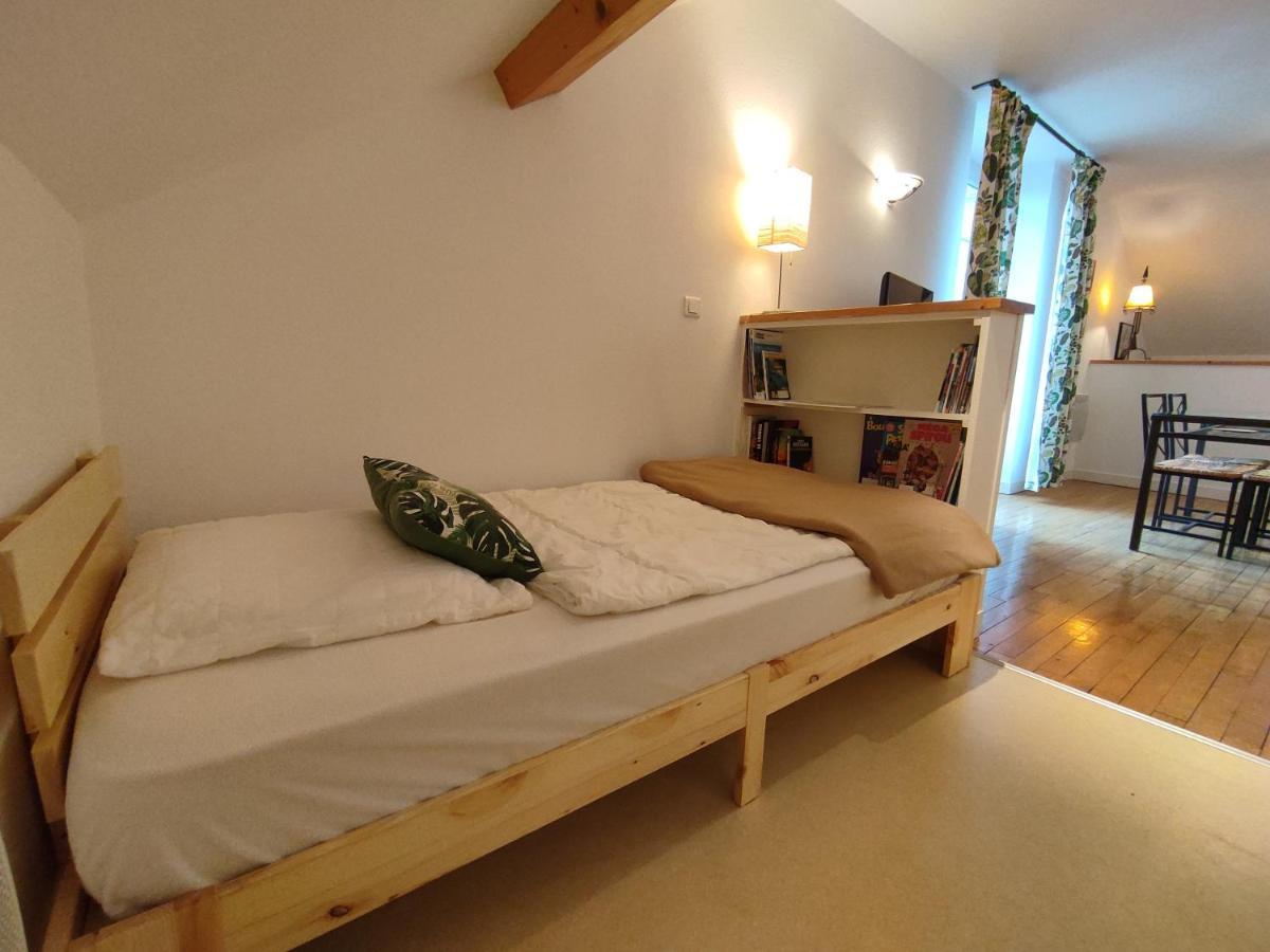 Villas-Du-Lac Appartements De Vacances Et Espace Spa Prive クレルヴォー・レ・ラック エクステリア 写真