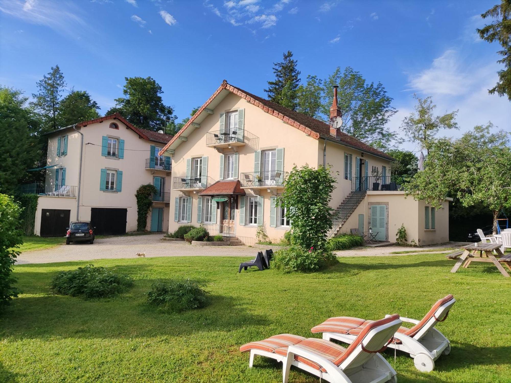 Villas-Du-Lac Appartements De Vacances Et Espace Spa Prive クレルヴォー・レ・ラック エクステリア 写真