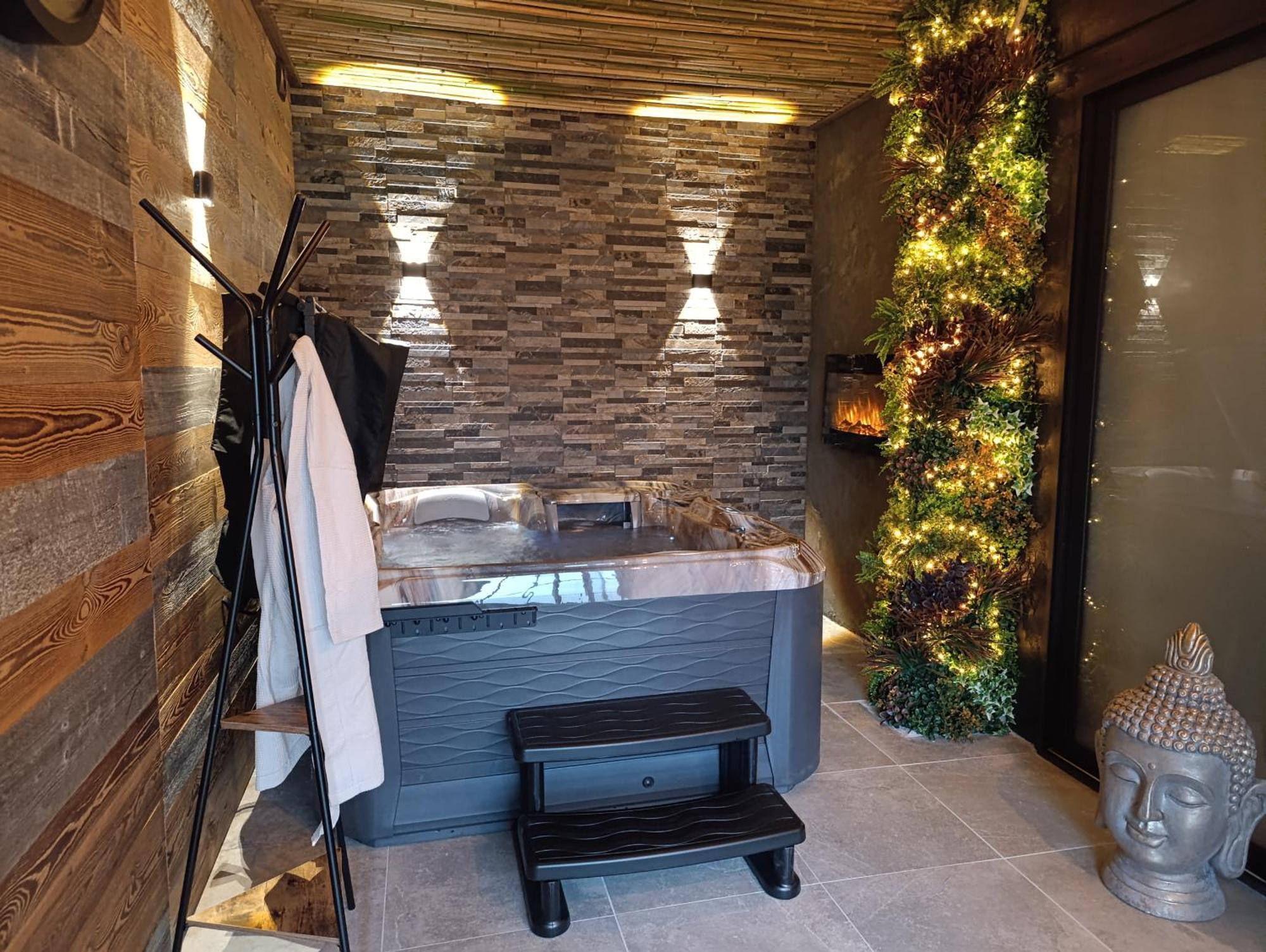 Villas-Du-Lac Appartements De Vacances Et Espace Spa Prive クレルヴォー・レ・ラック エクステリア 写真