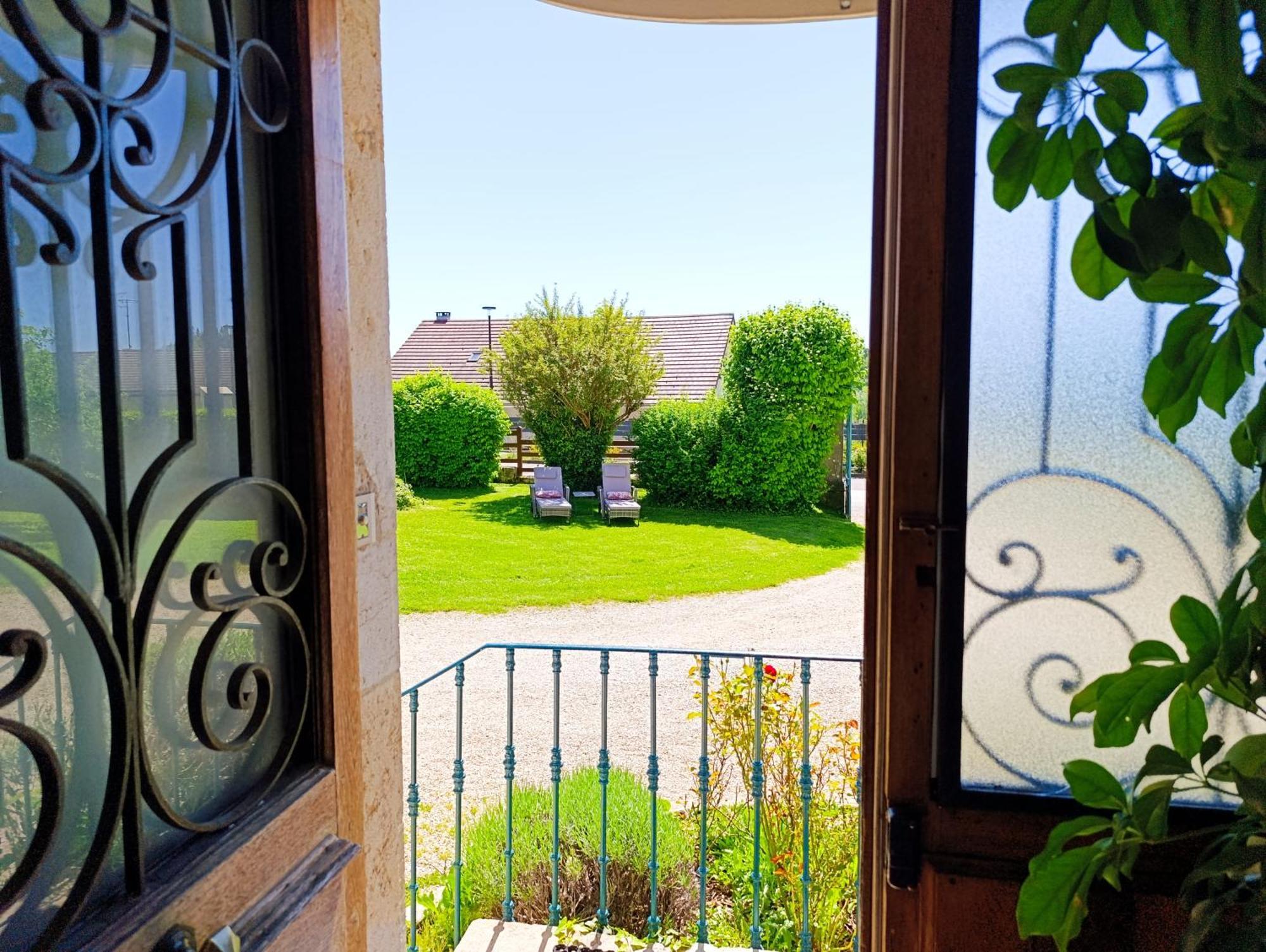 Villas-Du-Lac Appartements De Vacances Et Espace Spa Prive クレルヴォー・レ・ラック エクステリア 写真